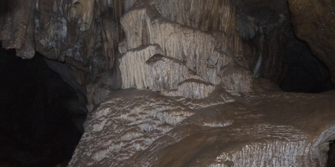 cave